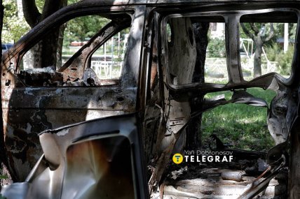 Знищений автомобіль у Краматорську.  Фото Ян Доброносов "Телеграф"