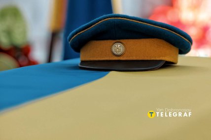 Останки Евгения Коновальца доставили в собор УГКЦ в Киеве. Фото: Ян Доброносов "Телеграф"