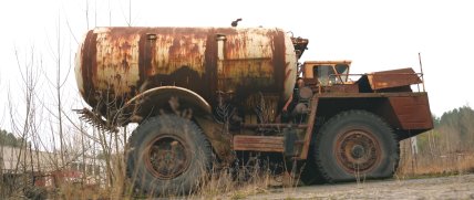 Огромные БелАЗы в зоне отчуждения ЧАЭС