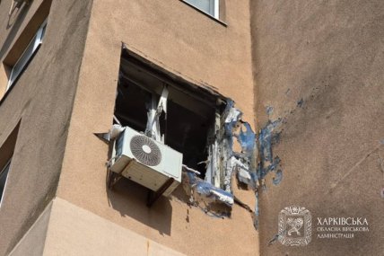 Дрон ударил по дому в Харькове 14 июля