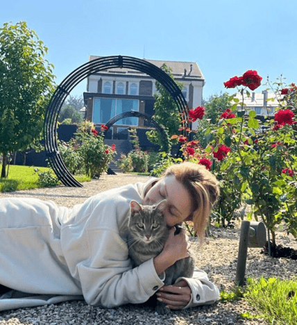 Тина Кароль дом