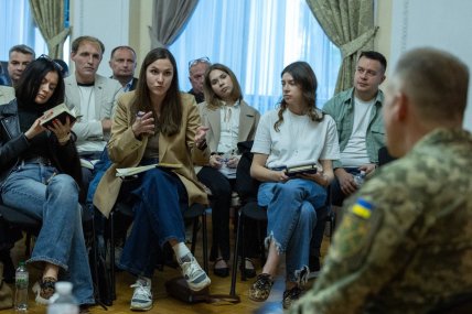 Фото главнокомандующий ВСУ Александр Сырский на встрече с медиа