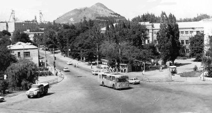 Старое фото Алчевска
