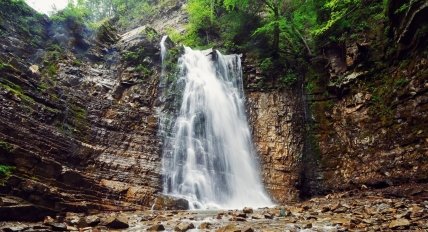 Манявский водопад, Ивано-Франковская область