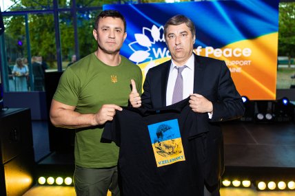 Тищенко и посол Украины во Франции Вадим Омельченко