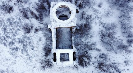 Церква в Новояковлівці руїни