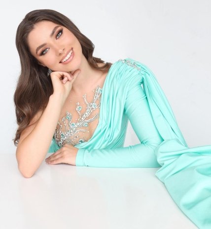 Мисс Вселенная Украина 2023, Ангелина Усанова