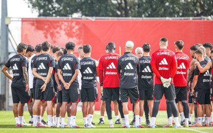 Жозе Моуринью вернулся в Бенфику