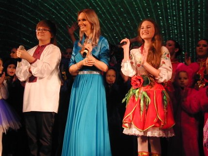 ФОТОотчет: Уроки добра. Дети для детей - изображение №1