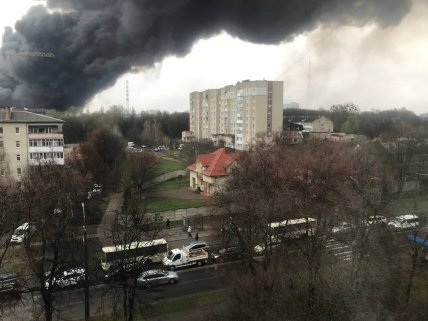 ПОжежа в Луцьку після прильоту