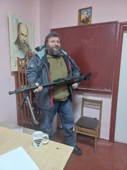 Євген Дикий