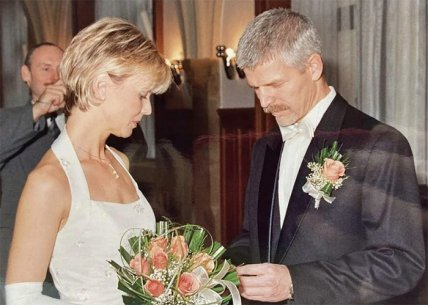 Петр Павел дружина Єва Павлова