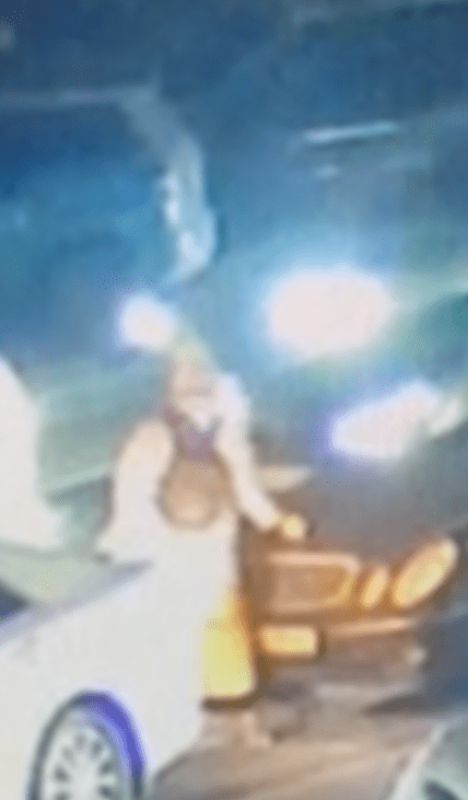 Женщина повредила авто Муаяд