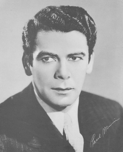 Пол Муни актер