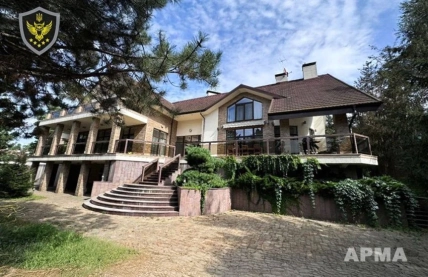 Имение Виталия Захарченко