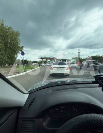 Очередь за бензином в Нижнекамске