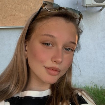 Лиза Гноева