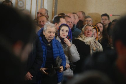 Рождественское богослужение ПЦУ в Лавре 2023