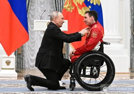 Владимир Путин и Иван Голубков