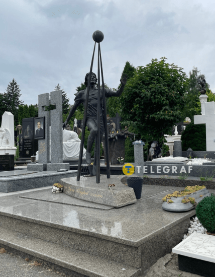 Могила Андрея Гусина