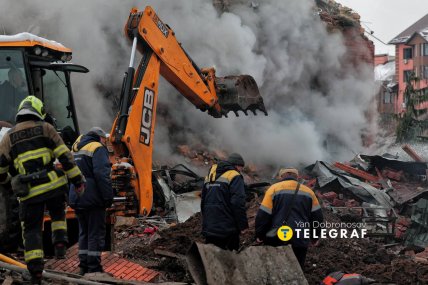 Наслідки російської атаки по Софіївській Борщагівці 22 лютого