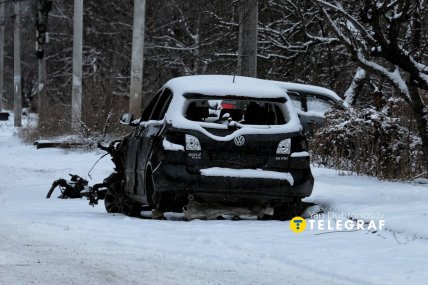 На улицах Дружковки много сожженных авто и разрушенных домов