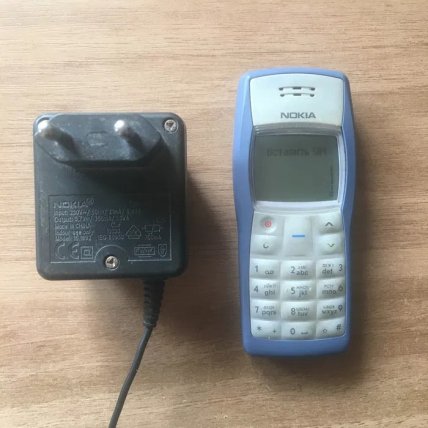 Кнопочный мобильный телефон Nokia 1100