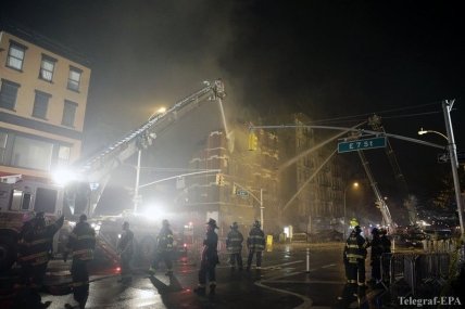 В центре Нью-Йорка от взрыва загорелись две высотки