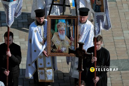 Траурна процесія з тілом патріарха Філарета