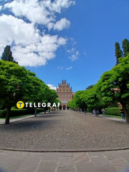 Чернівецький національний університет імені Юрія Федьковича