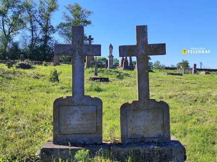 польское кладбище в Струсове фото