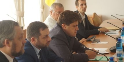 Рада намерена создать комитет, чтобы контролировать разведку и правоохранителей