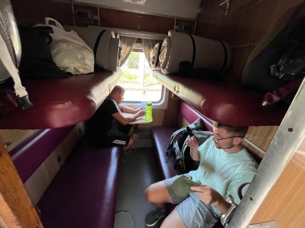 Вагон УЗ першого класу