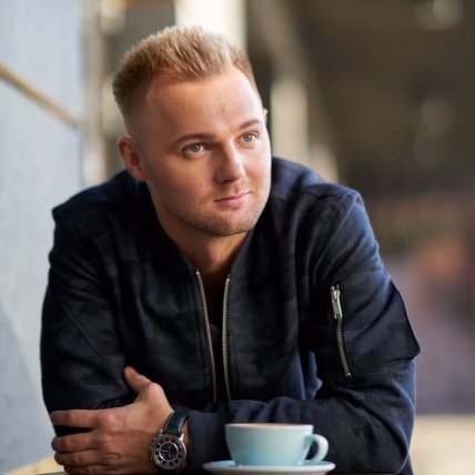 Евгений Капорин