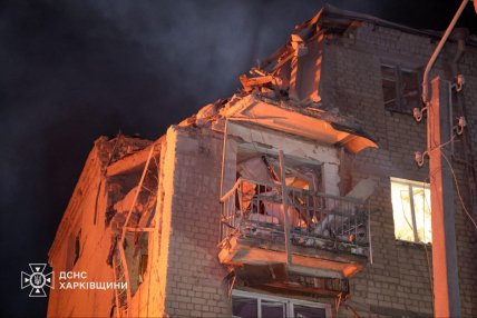 Дом в Харькове, поврежденный российской ракетой