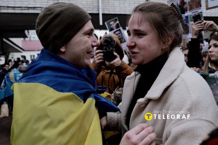 Як проходив обмін полоненими на Великдень у 2026