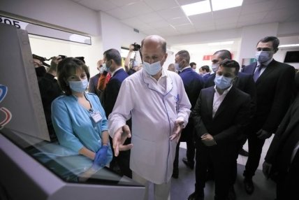 візит Володимира Зеленського в лікарню в Борисполі