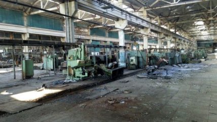 Луганский тепловозостроительный завод разграбили