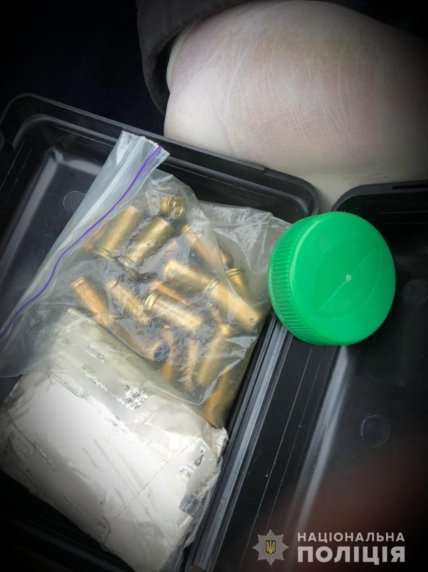 У злоумышленника в машине был найден пистолет