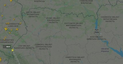 Літак над Україною