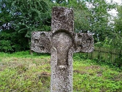 Старейший крест на Волыни