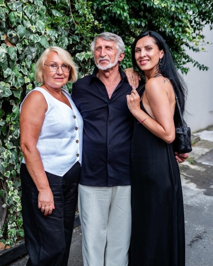 Тарас Цимбалюк батьки сестра Ольга Цимбалюк