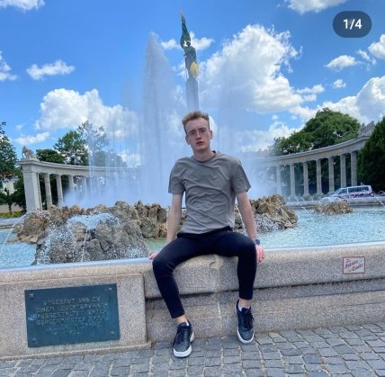 Павло Волков