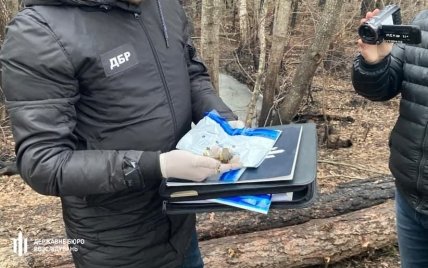 СБУ ранили черных копателей янтаря в Ровенской области