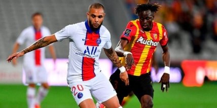 Шокирующая ошибка вратаря - в обзоре матча Ланс - ПСЖ 