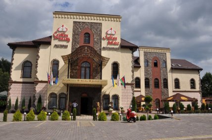 Сулстан палад - ресторани Львова Сихів