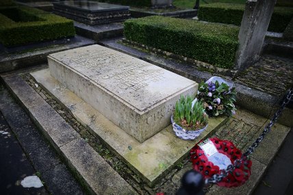 Могила Уинстона Черчилля