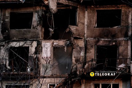 Стены дома разорвало /Ян Доброносов, "Телеграф"