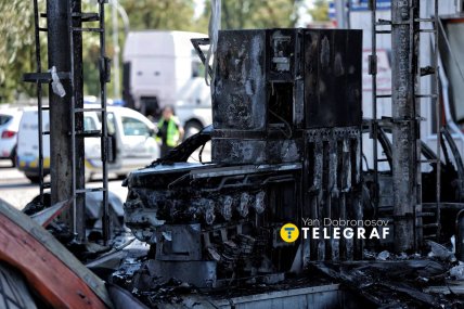 Наслідки удару РФ по АЗС у Києві