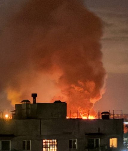 Вибухи в Єнакієво